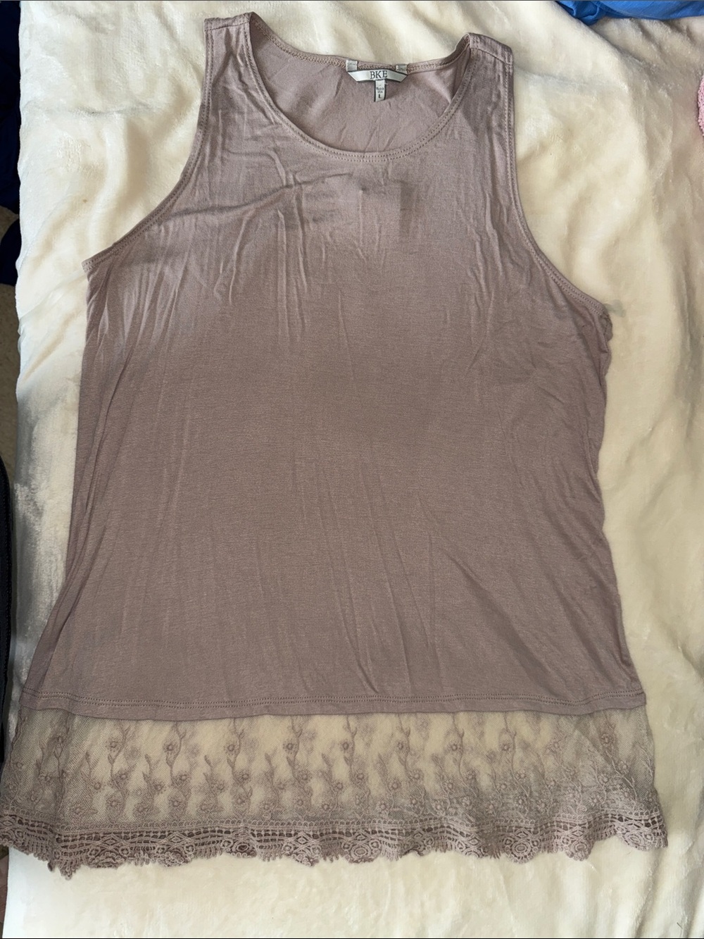 BKE Dusty Lavender/Tan Lace-Hem Tank Top